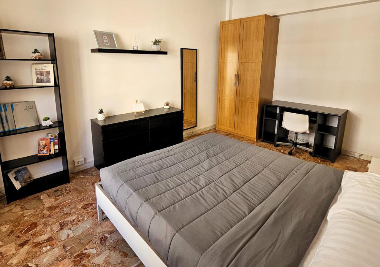 Urban Street Apartment Roma מראה חיצוני תמונה